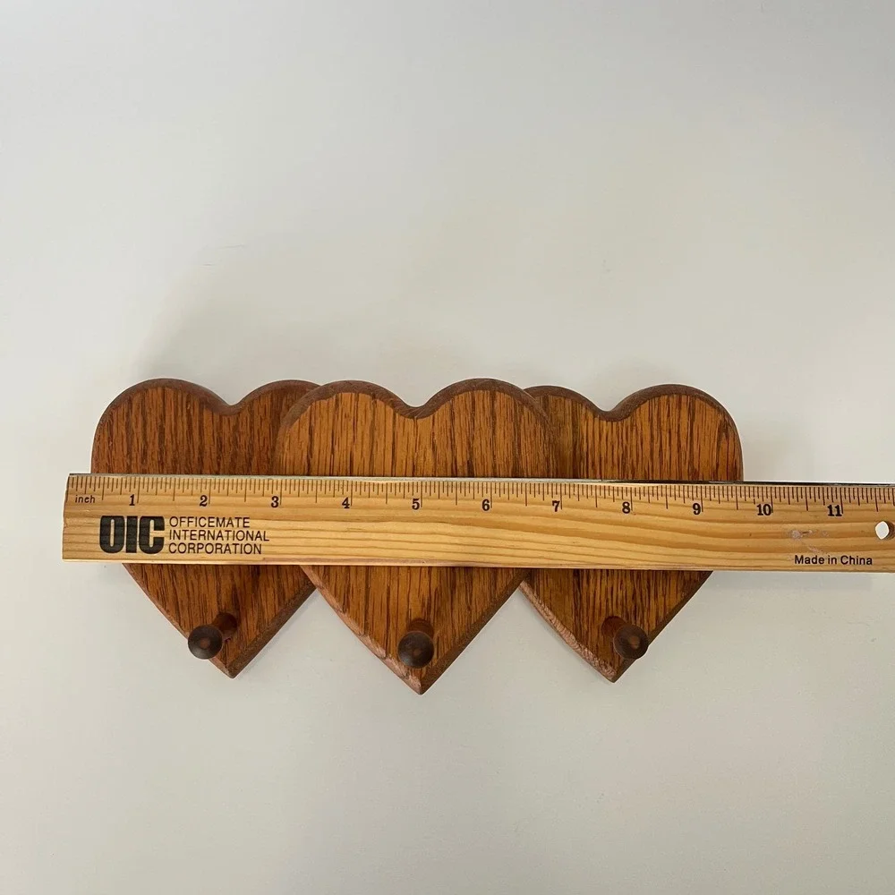 Vintage Oak Wood Triple Heart Wall Hook Rack Peg Hanger Cottagecore Rustic Brown